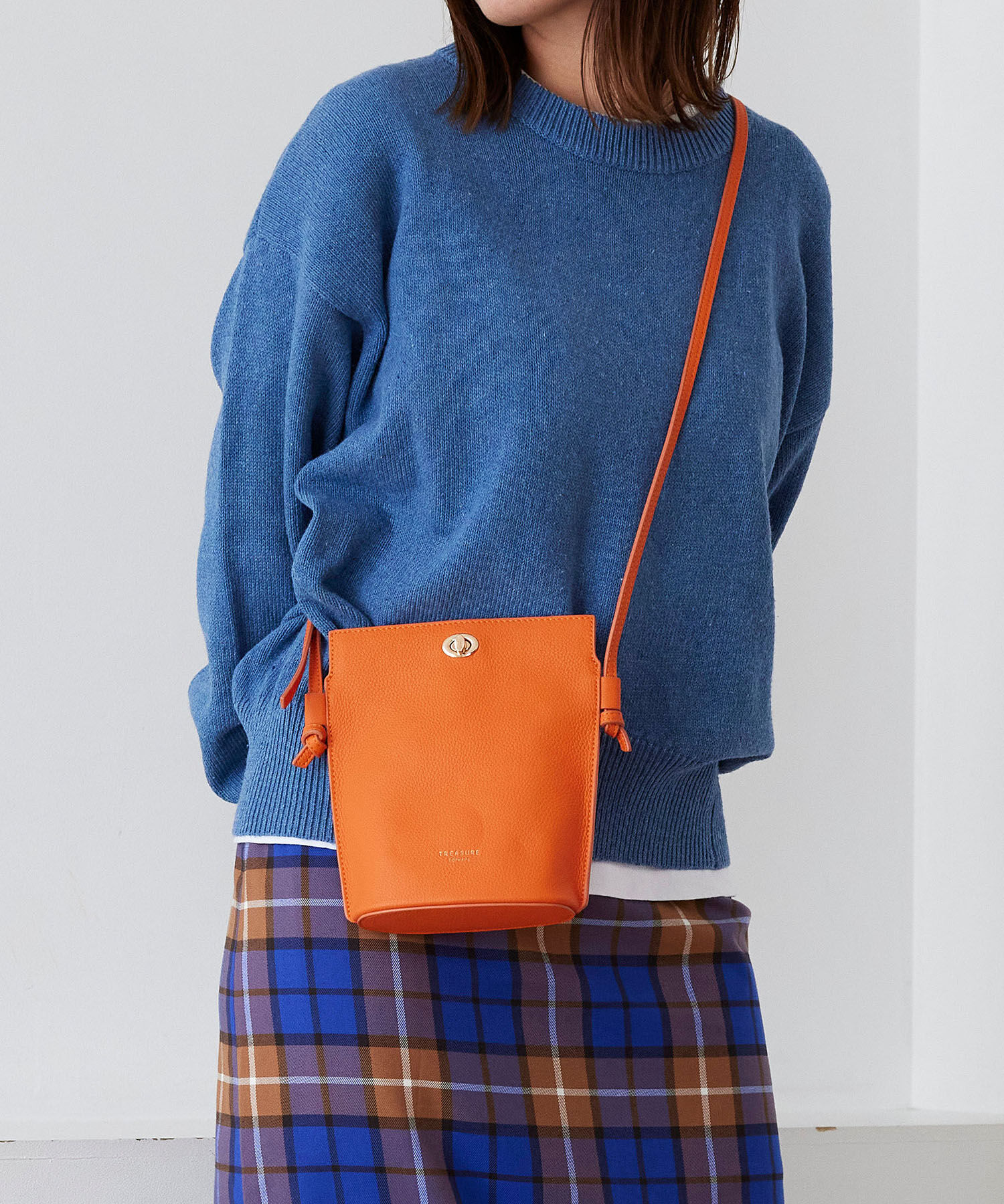 TOPKAPI TREASURE「【TREASURE TOPKAPI】シュリンクレザー ミニ バケツ型 ショルダーバッグ」|ショルダー・メッセンジャー|オレンジ