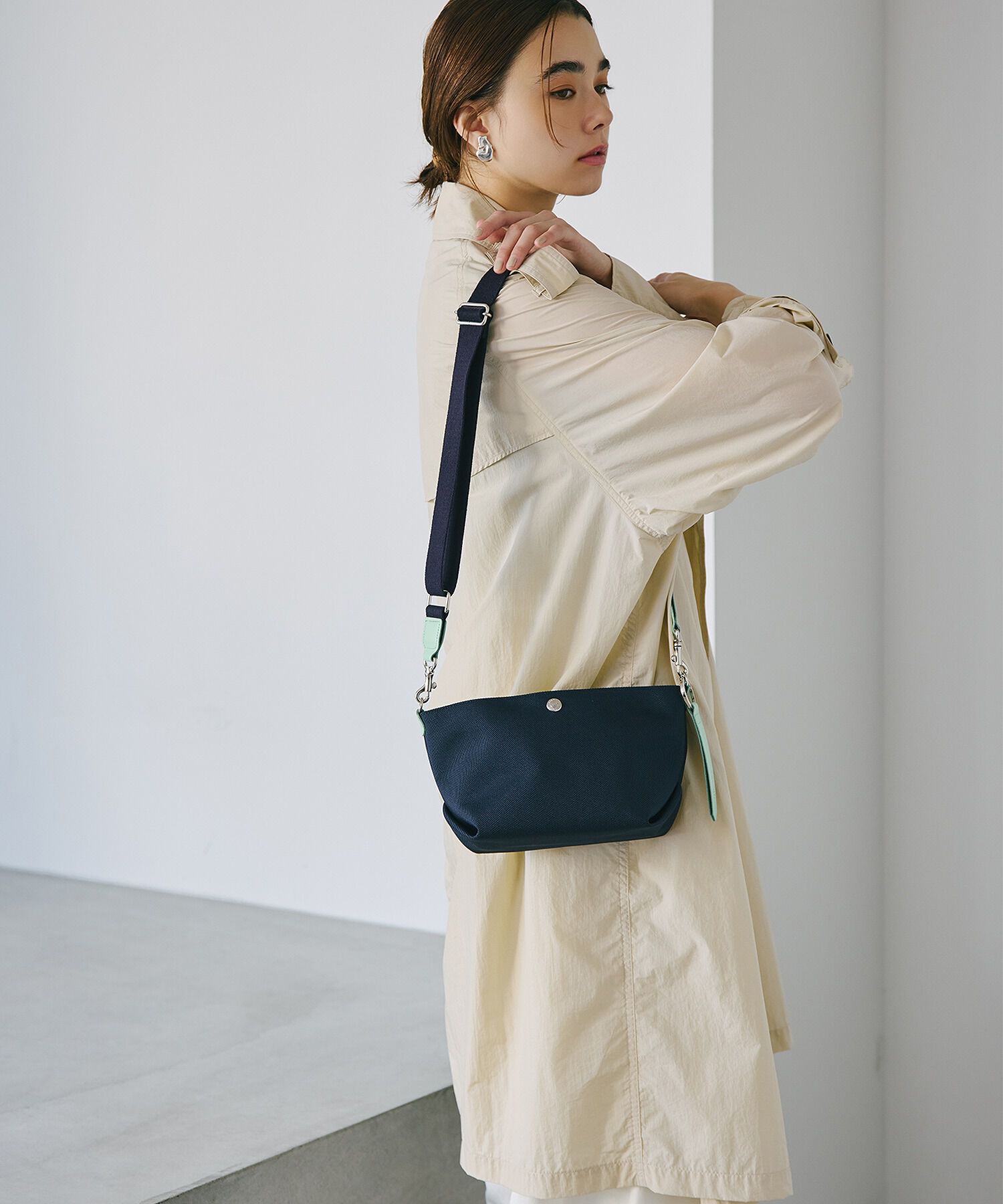 TOPKAPI BREATH「【Breath TOPKAPI】Aerial エアリアル ナイロン カラーストラップ付き ショルダーバッグ /軽量」|ショルダー・メッセンジャー|