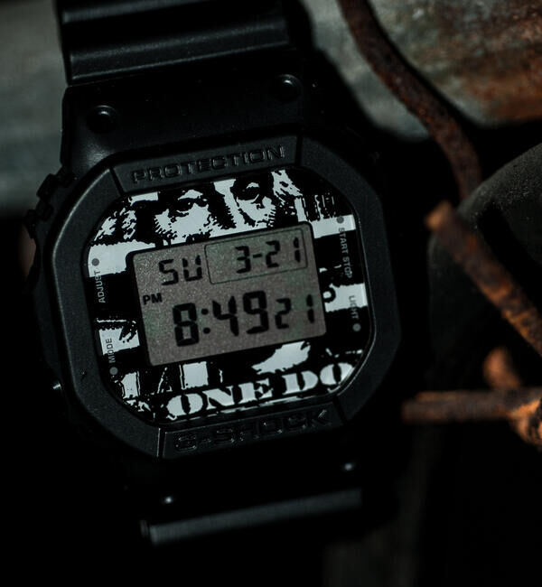 BEAMS「G-SHOCK / KOUSUKE KAWAMURA &times; BEAMS T 別注 DW 5600-E ''1 dollar bill shredded&rsquo;&rsquo;」|腕時計|