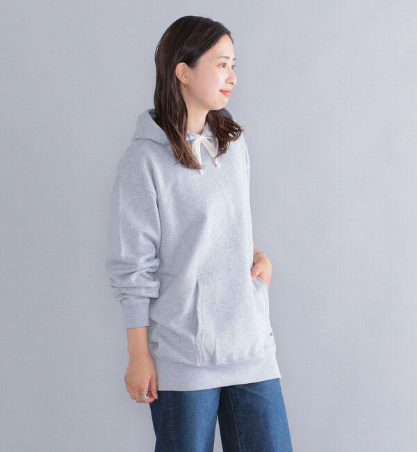 SHIPS「【WEB限定】SHIPS: マイクロ SHIPS 刺繍 ロゴ 裏毛 スウェット プルオーバーパーカー」|パーカー|