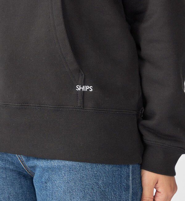 SHIPS「【WEB限定】SHIPS: マイクロ SHIPS 刺繍 ロゴ 裏毛 スウェット プルオーバーパーカー」|パーカー|