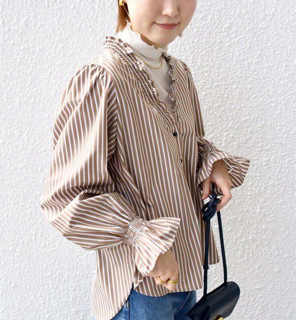 SHIPS for women「【WEB限定】〈手洗い可能〉 シャーリング Vネック 長袖 ブラウス」|シャツ・ブラウス|