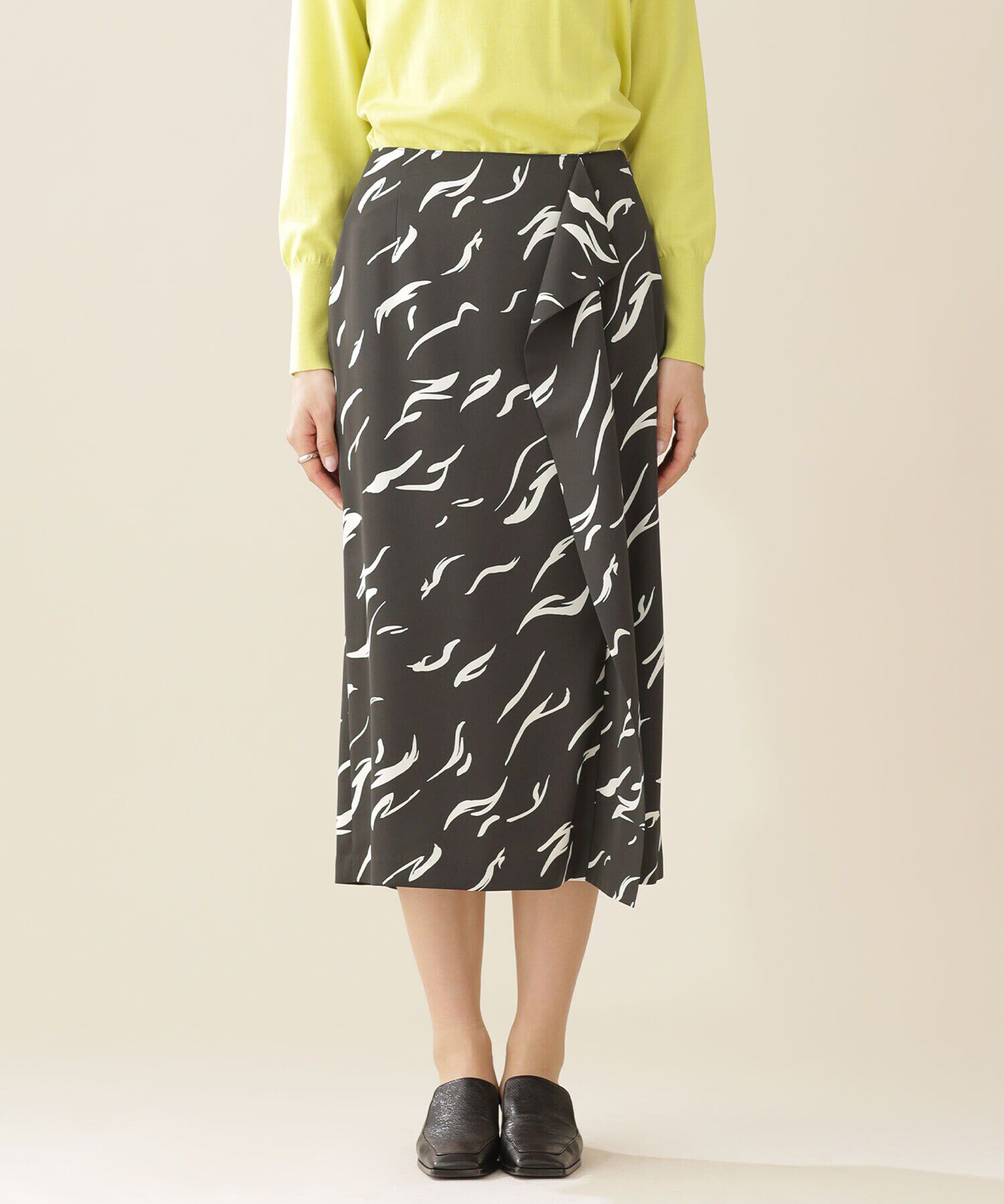 nano･universe「ハンドタッチプリントラッフルタイトスカート」|スカート|