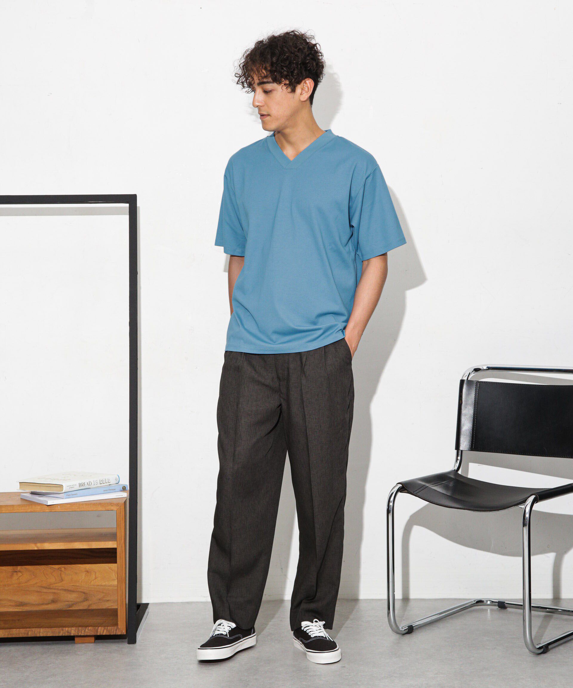 nano･universe「Anti Soaked 汗染み防止 VカラーネックTシャツ」|Tシャツ・カットソー|