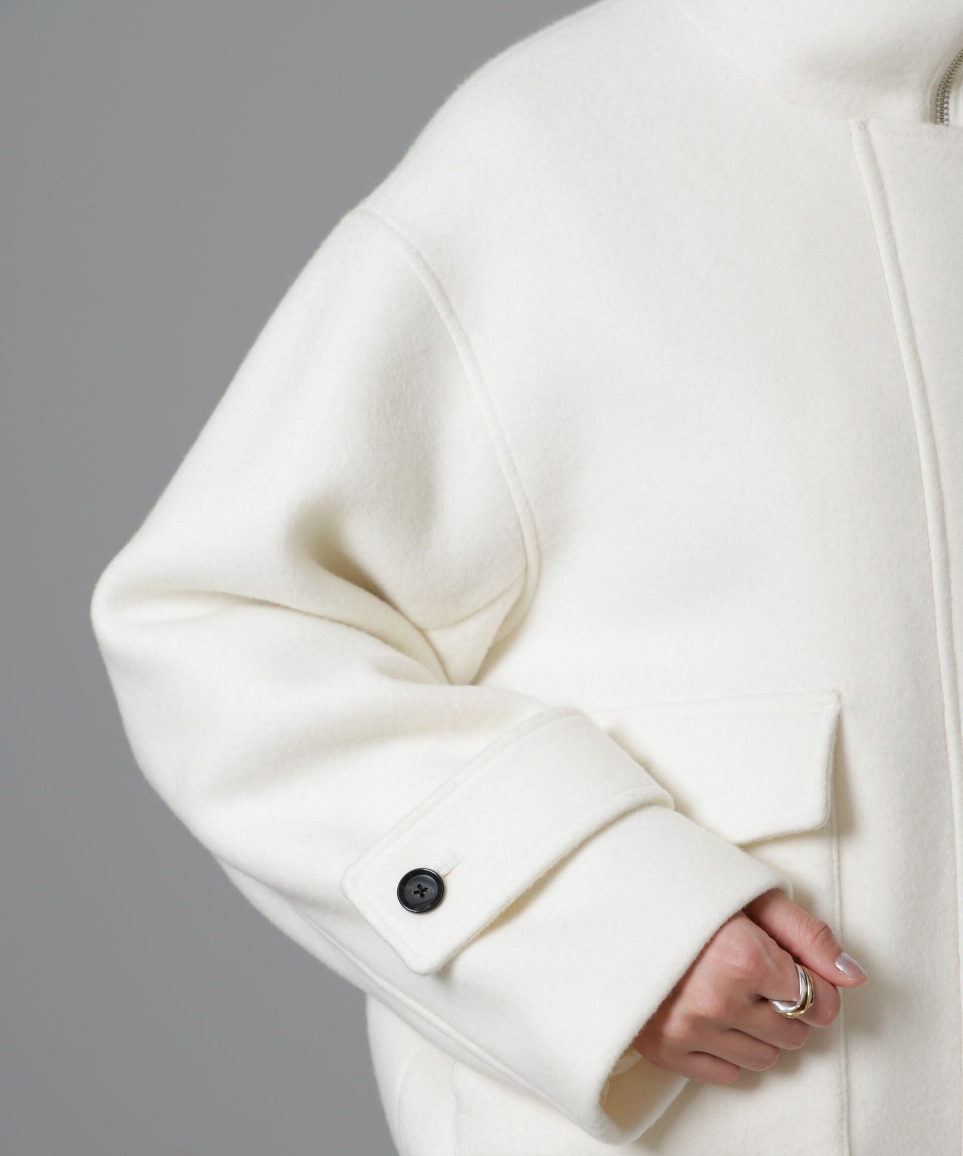 nano･universe「PECOLAMBウールカシミヤスタンドカラージップブルゾン」|ブルゾン・スタジャン|