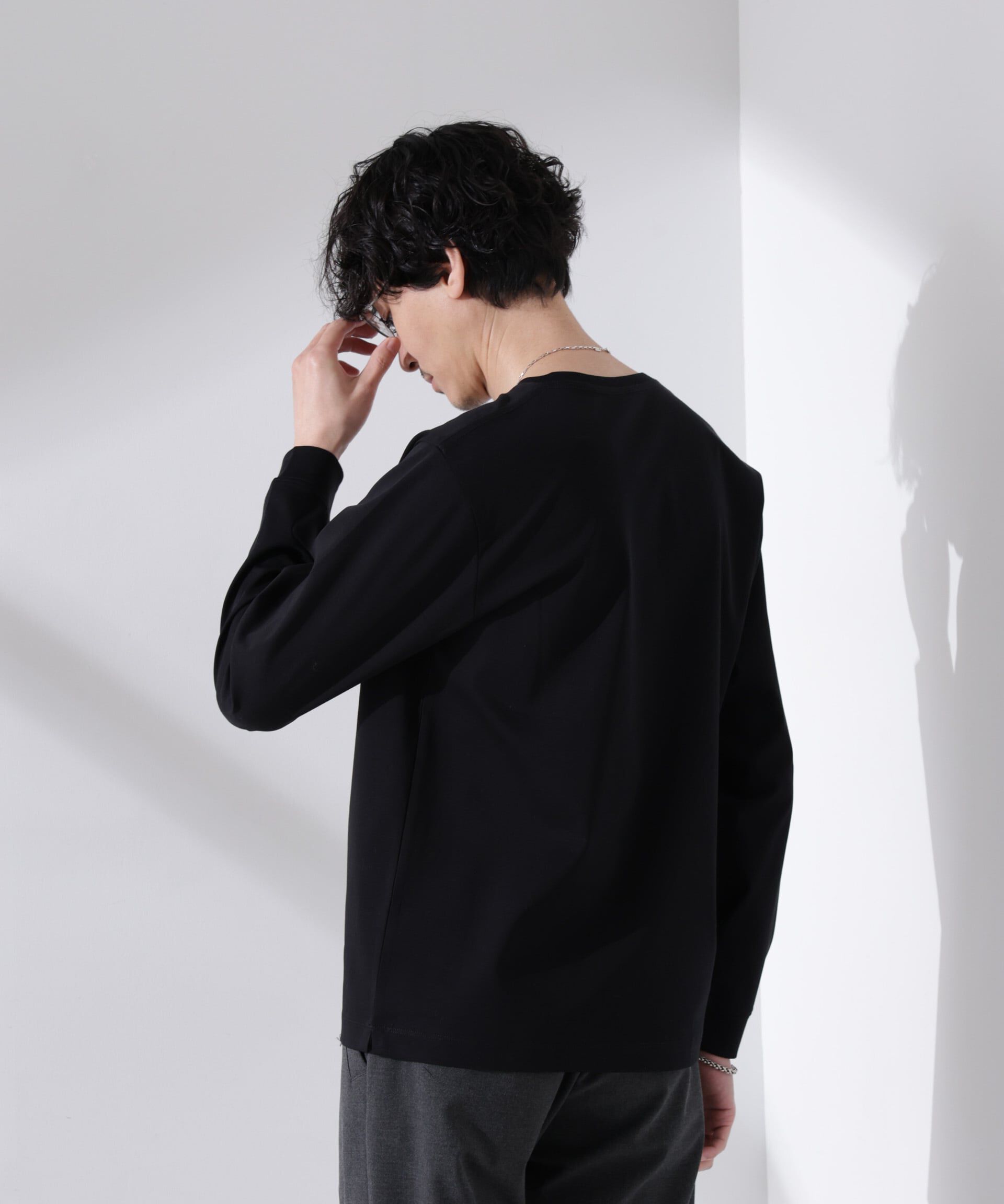 nano･universe「アンチスメル VネックTシャツ 長袖」|Tシャツ・カットソー|