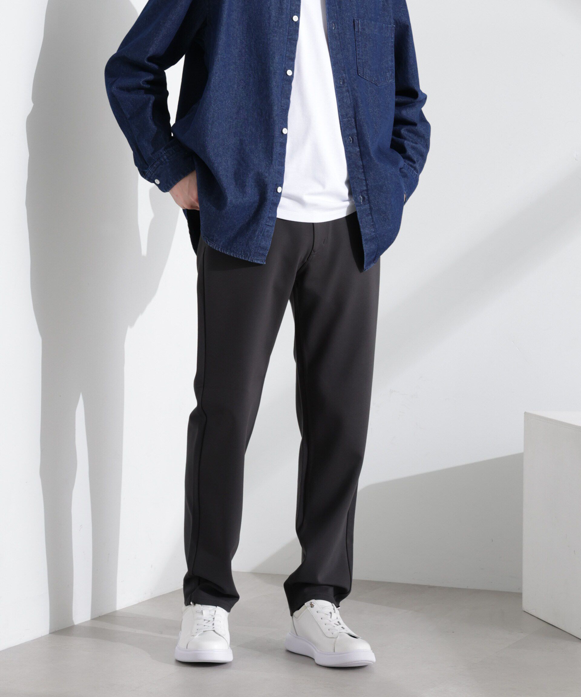 nano･universe「5P テーパードパンツ」|チノ|チャコール3