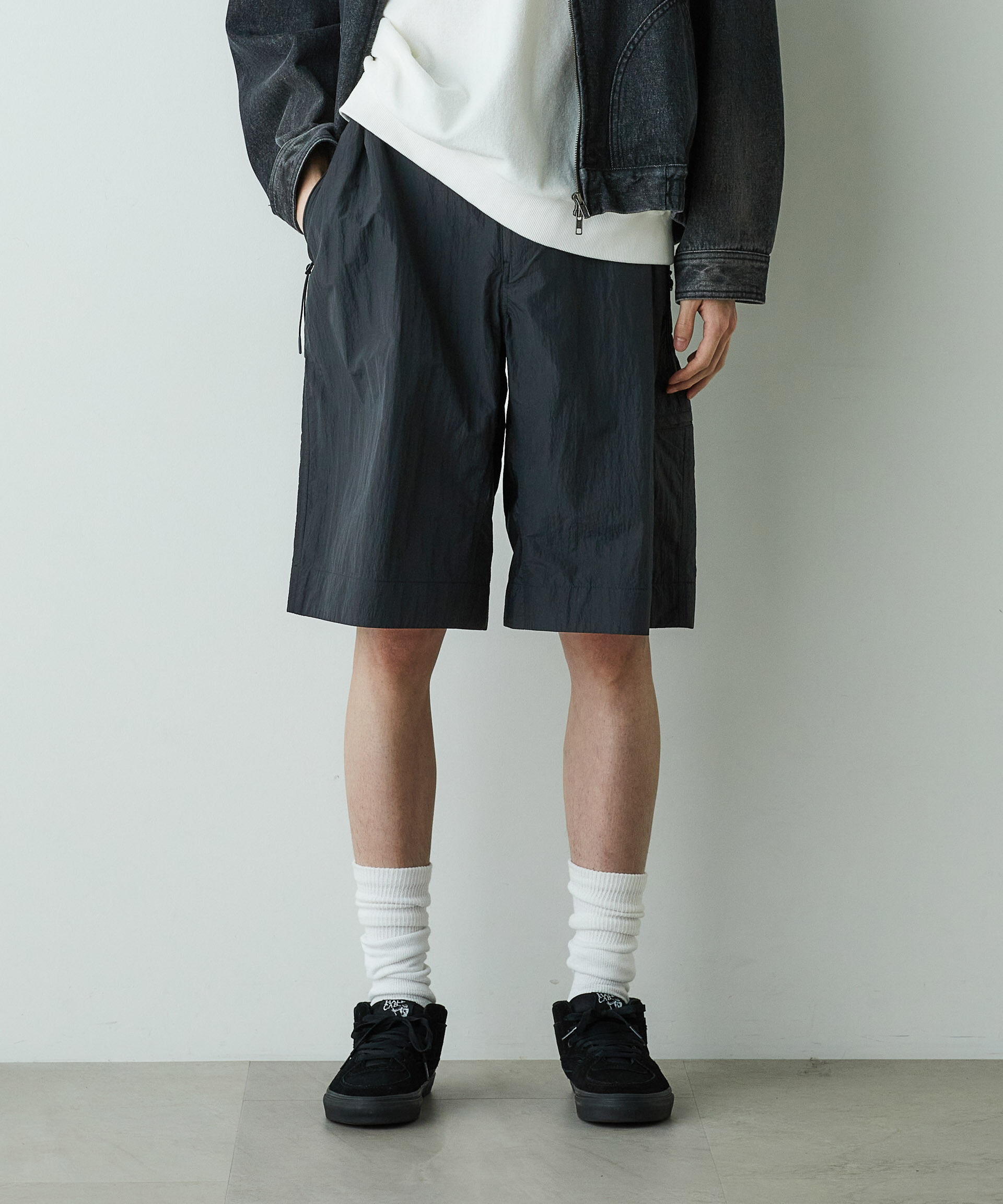 nano･universe「「HOTEL PALACE」オテルパラス　アンフィビアスルーズシルエットショーツ」|チノ|