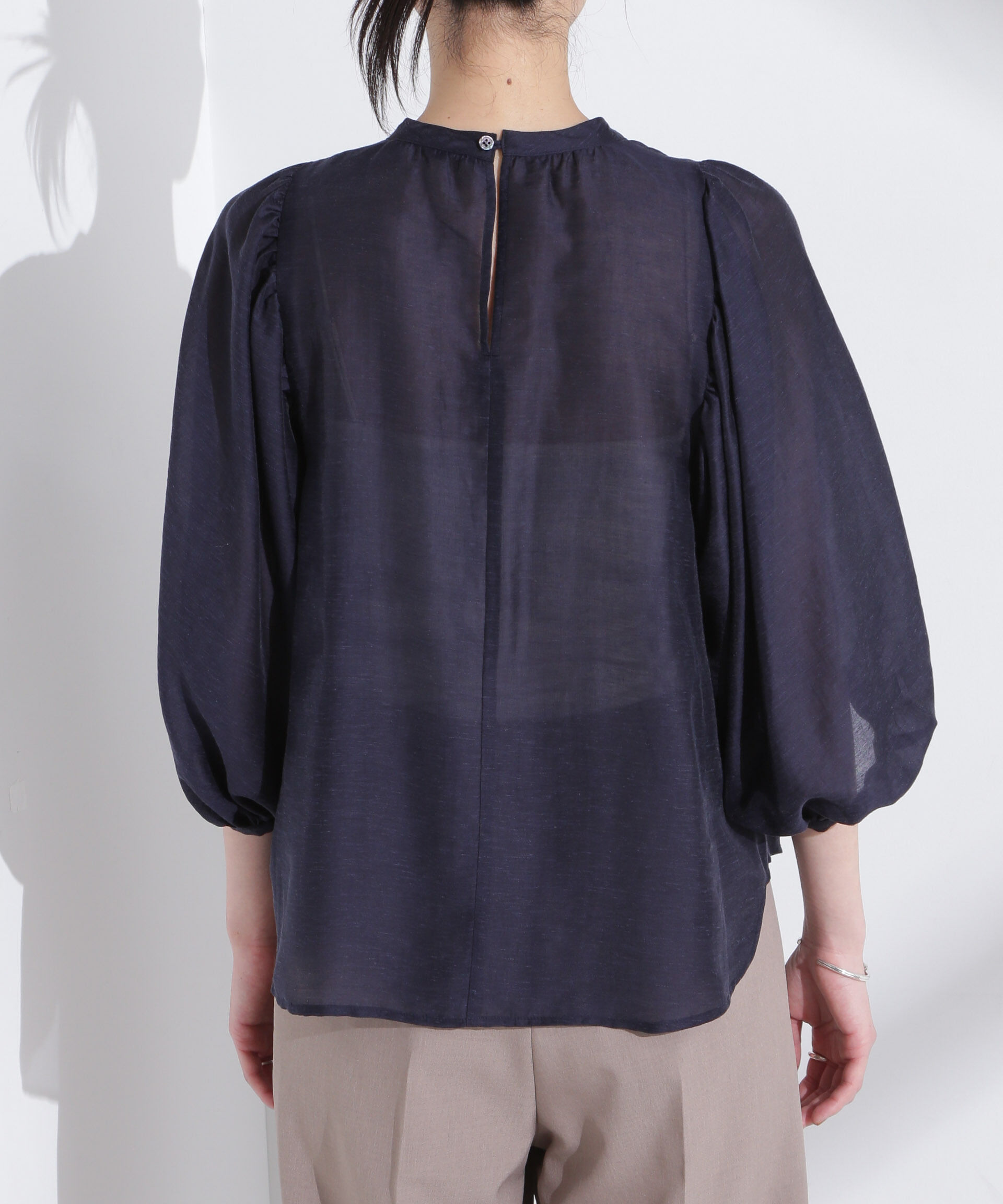 nano･universe「リネン混シアーボリュームスリーブブラウス」|シャツ・ブラウス|