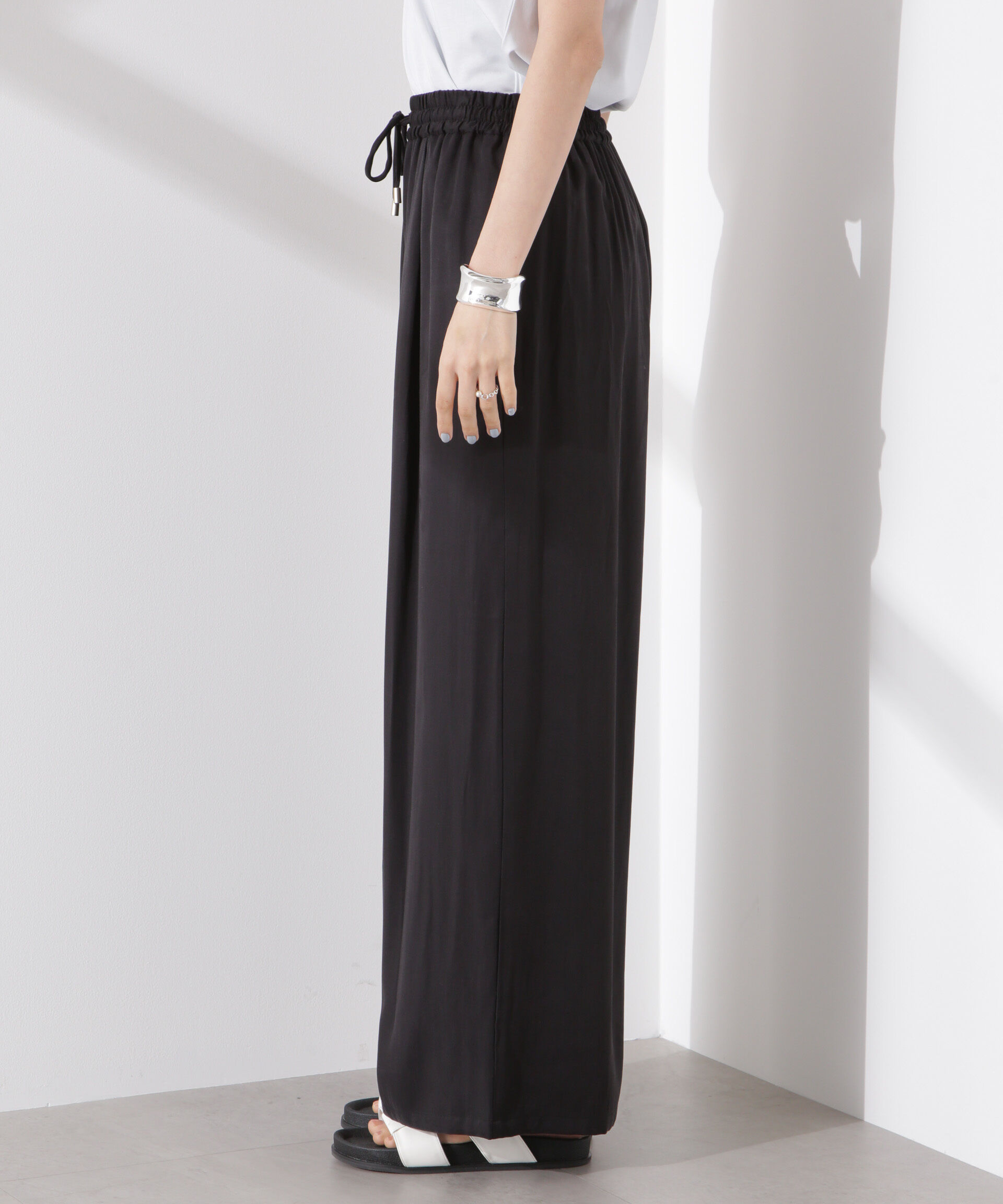 nano･universe「ドロストリラクシーパンツ（セットアップ可）」|チノ|