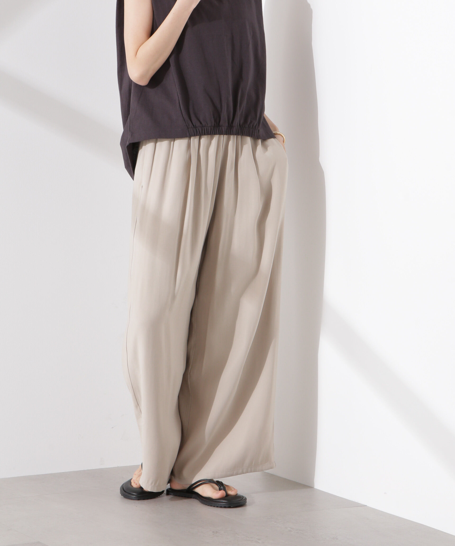 nano･universe「ドロストリラクシーパンツ（セットアップ可）」|チノ|