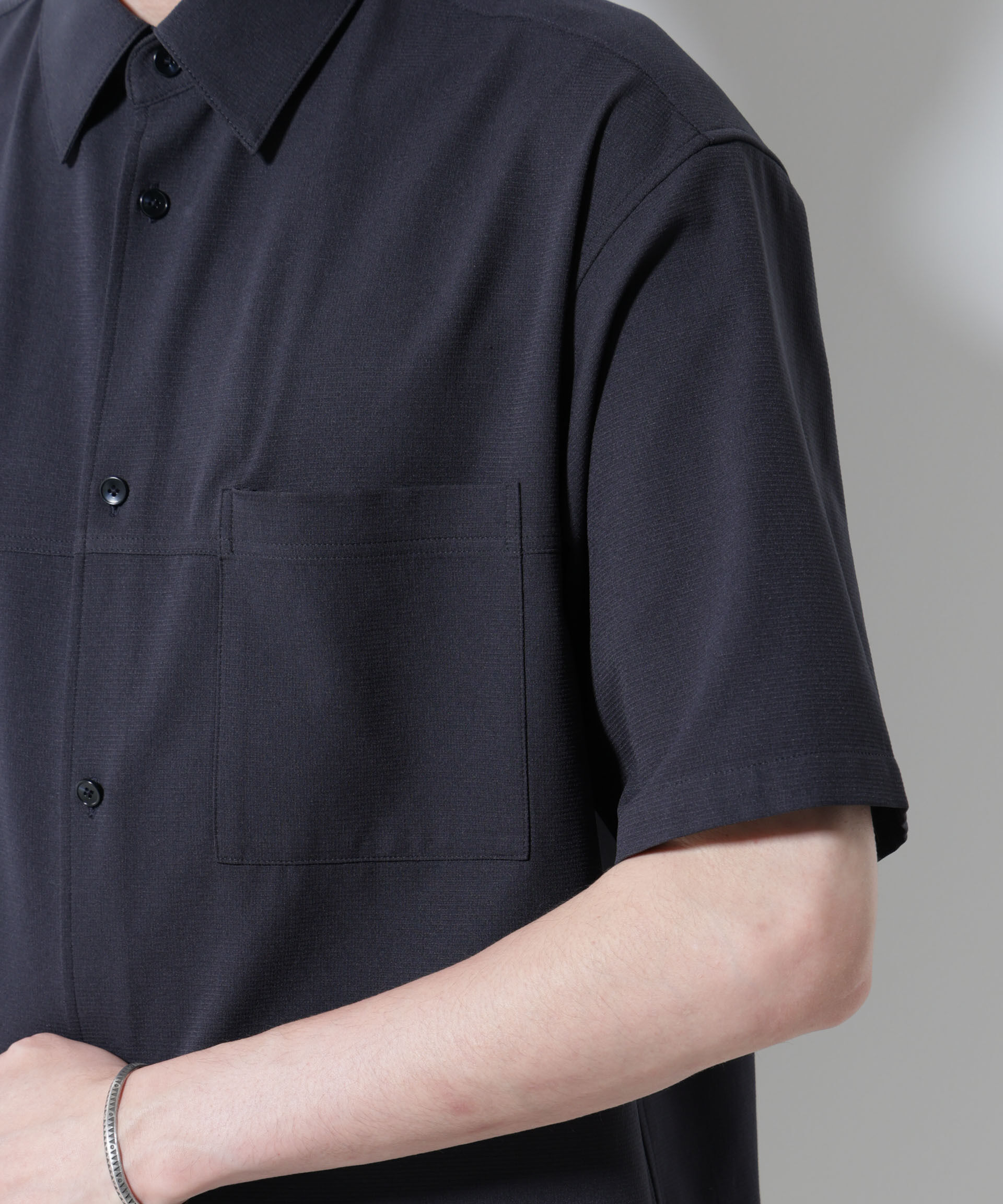 nano･universe「DotAir(R)ミニホールストレッチシャツ半袖/吸水速乾(セットアップ可)」|シャツ・ブラウス|