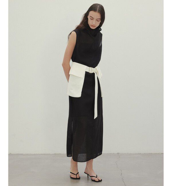 BEIGE,「【洗える・吸水速乾・防シワ・eclat 7・8月号掲載】LIATRIS / オフタートルノースリーブワンピース」|ワンピース|