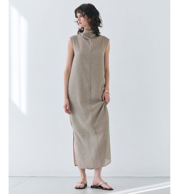 BEIGE,「【洗える・吸水速乾・防シワ・eclat 7・8月号掲載】LIATRIS / オフタートルノースリーブワンピース」|ワンピース|Flax