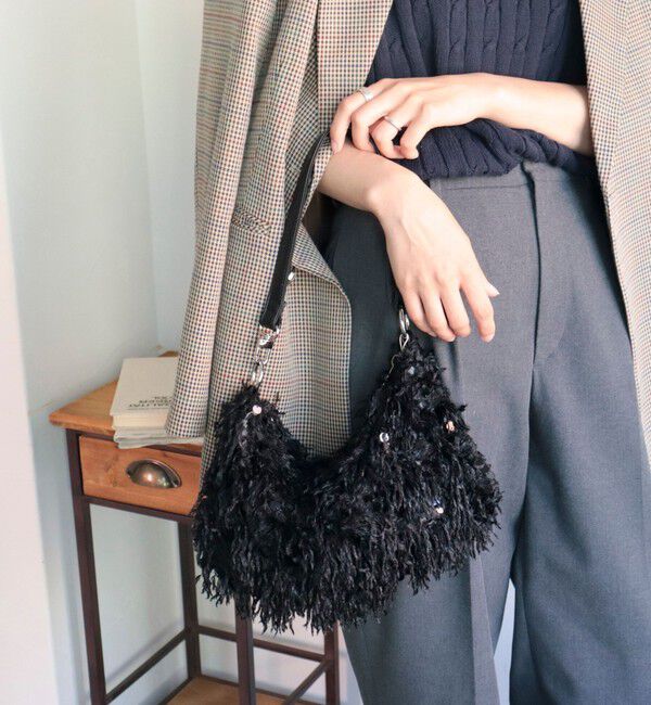 fredy emue「フェザースパンコール2wayセミショルダーバッグ」|ショルダー・メッセンジャー|ブラック