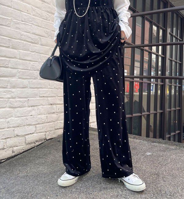 fredy emue「《セットアップ対応》ベロアドット刺繍イージーパンツ」|チノ|