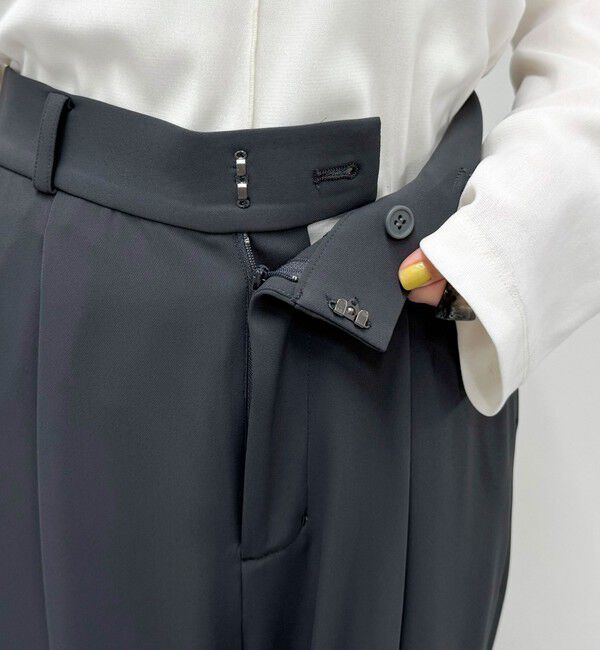 fredy emue「とろみツイルタックスラックス【レングス長め丈あり】」|スラックス|