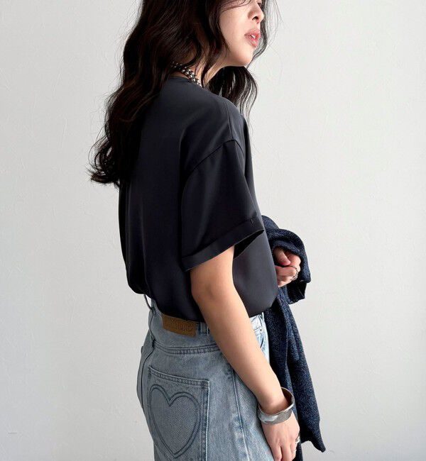 fredy emue「【WEB限定カラーあり】サテン半袖Tシャツブラウス」|シャツ・ブラウス|