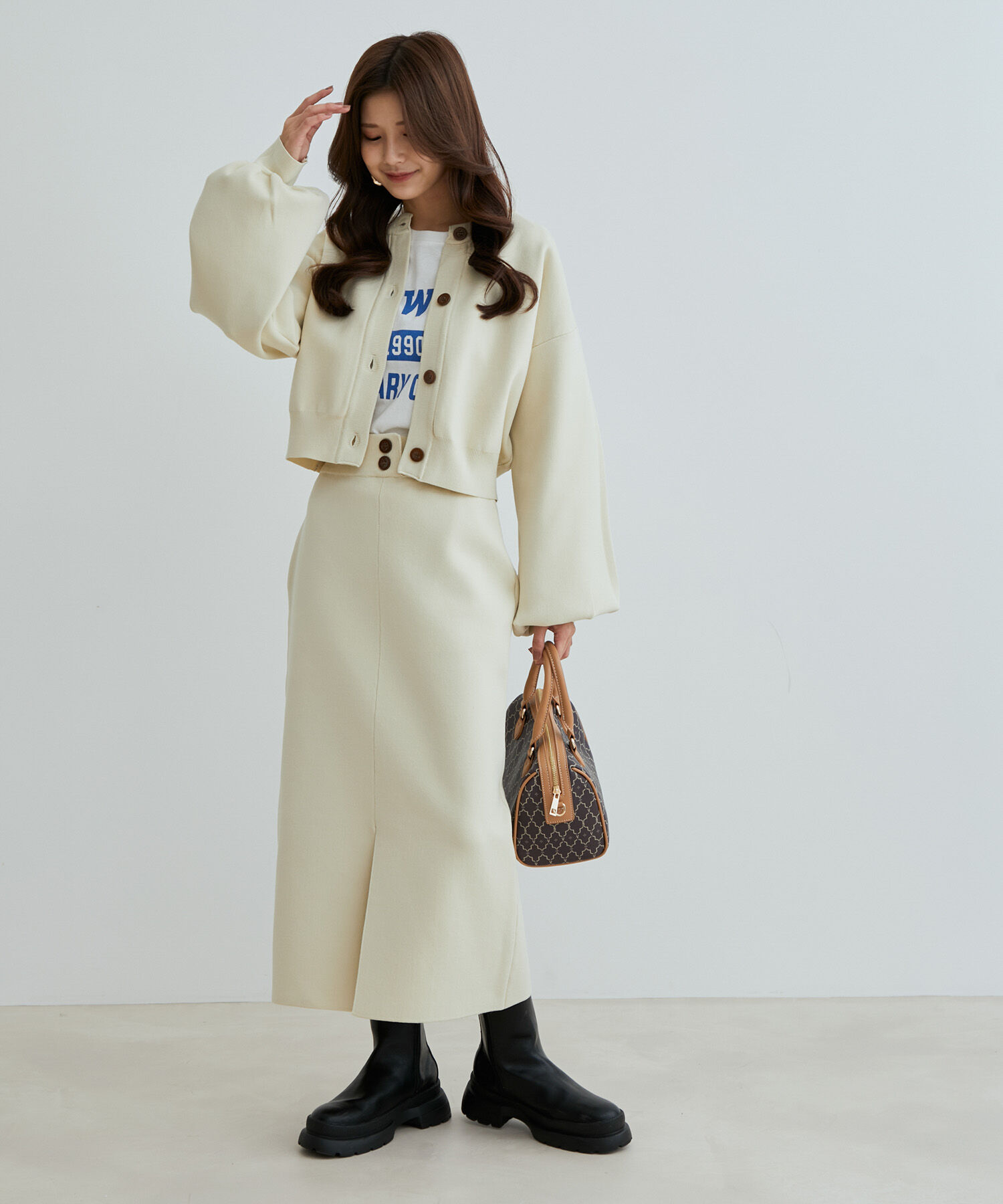 vis-a-vis「【WEB限定】【高橋愛コラボ】前後2WAYスポンジニットタイトスカート【セットアップ対応】」|スカート|