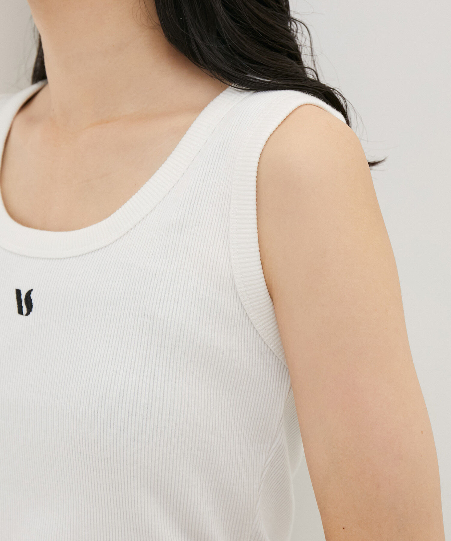 VIS「【洗える】フロントロゴ刺繍タンクトップ」|タンクトップ|