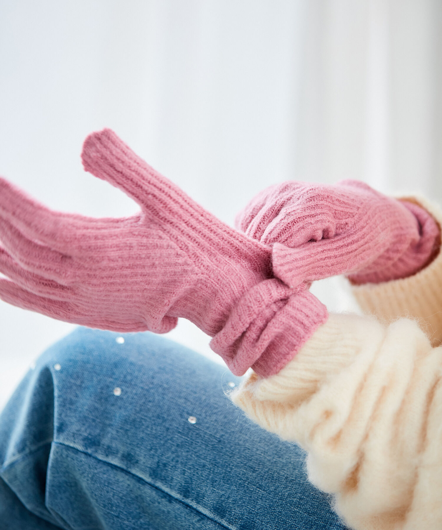 VIS「【WEB限定】選べる8色！穴あきリブニットグローブ」|手袋|