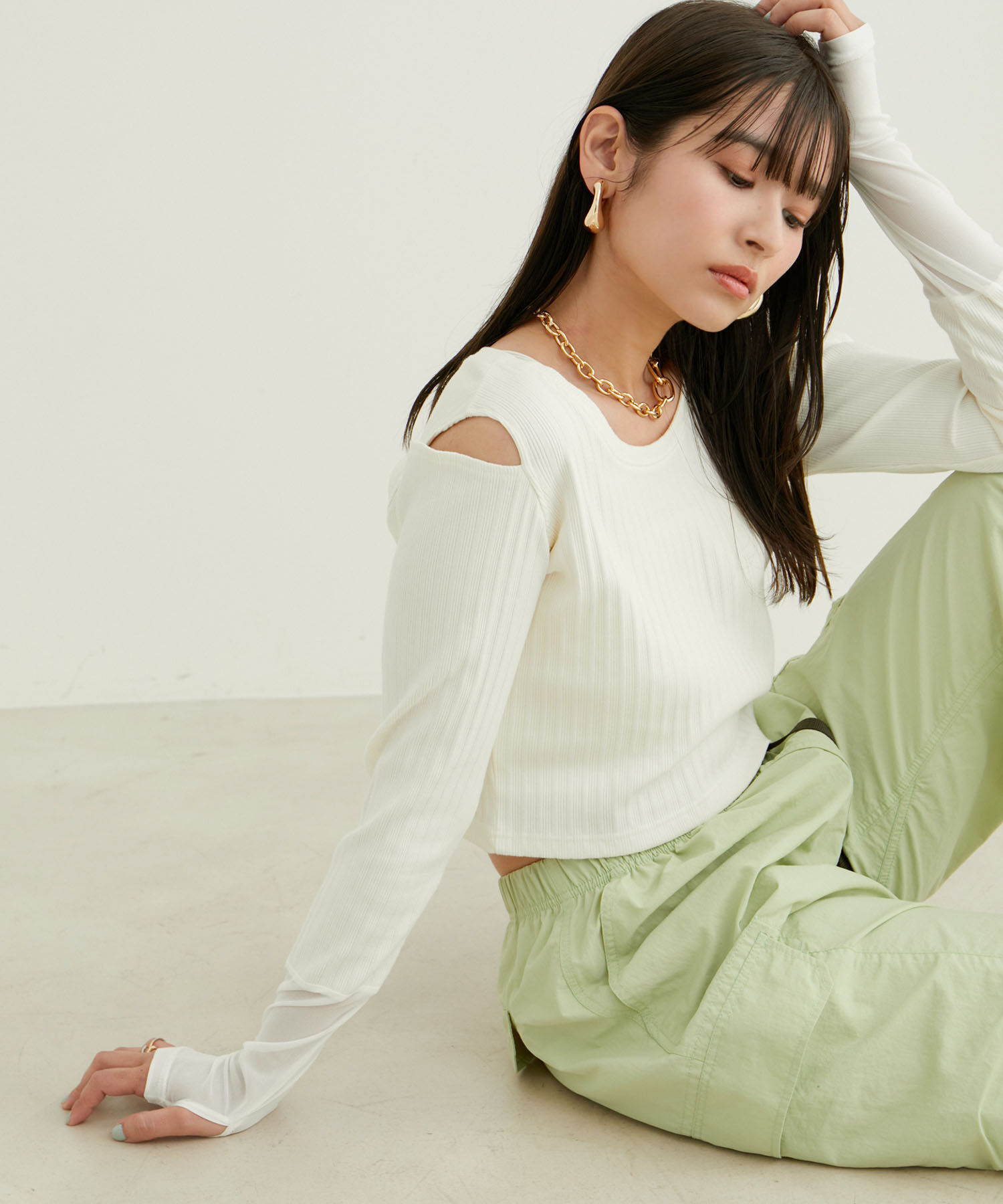 VIS「ショルダーカットアウトショート丈プルオーバー」|Tシャツ・カットソー|ホワイト(10)