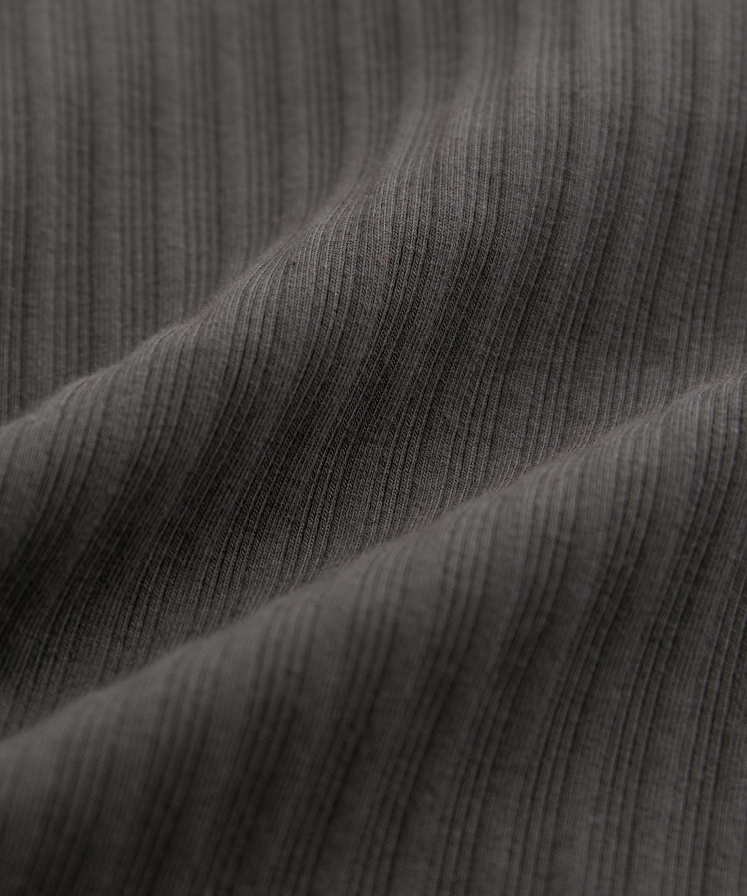 VIS「ショルダーカットアウトショート丈プルオーバー」|Tシャツ・カットソー|