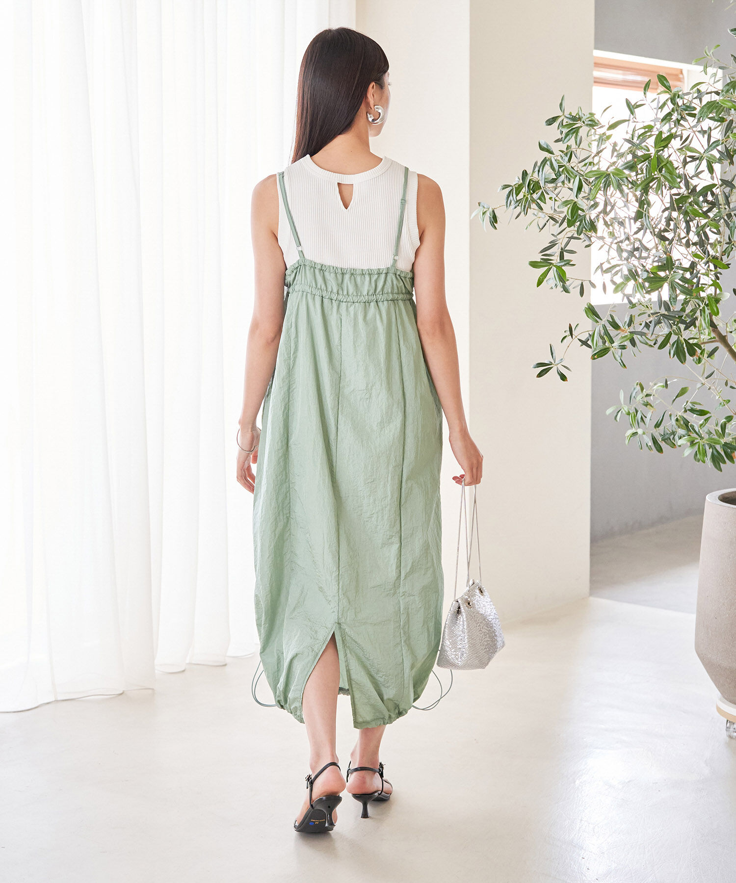 VIS「【Lottoコラボ】ナイロンバルーンキャミワンピース」|ワンピース|