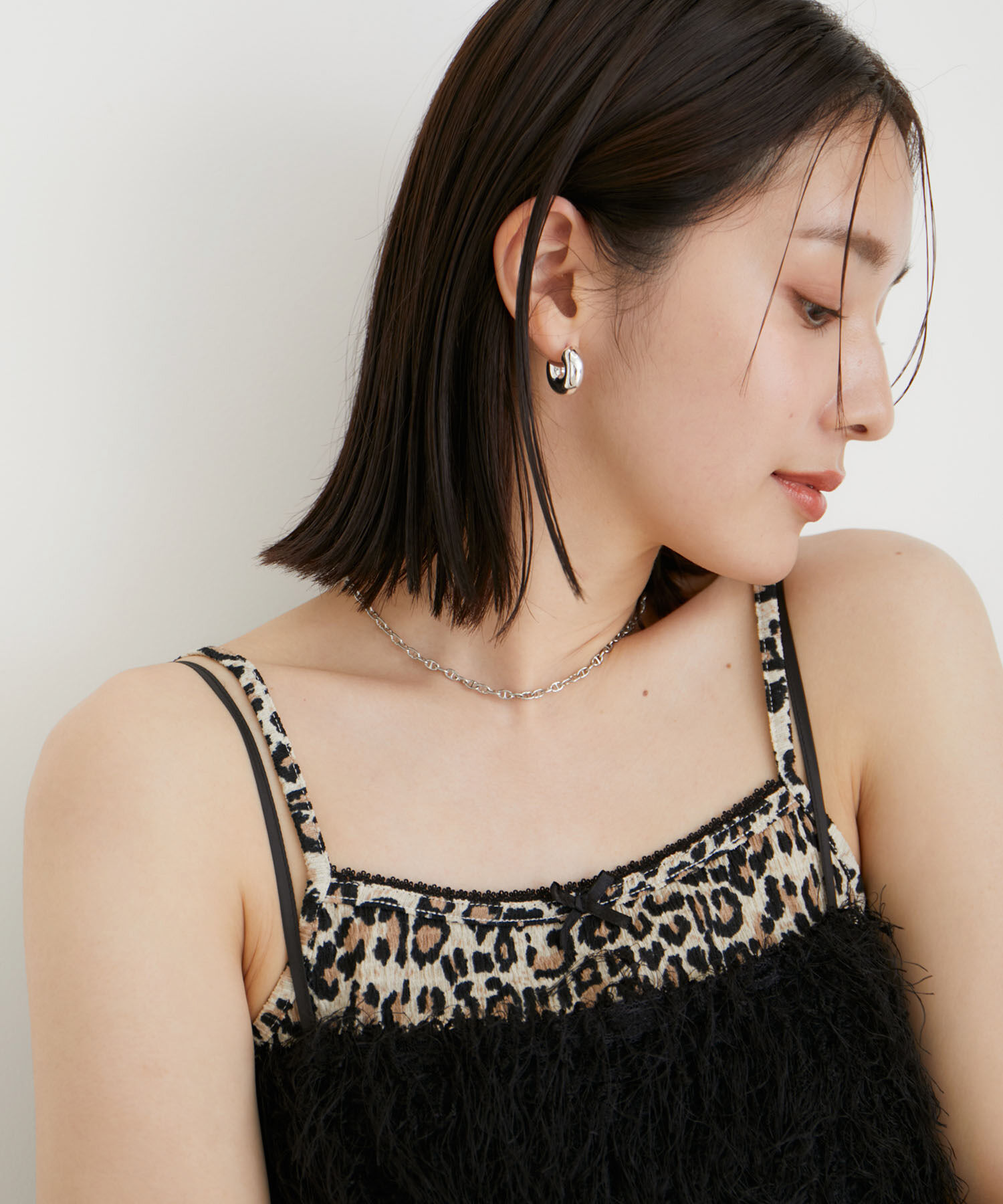 VIS「【洗える】プチリボン付きパターンメッシュキャミソール」|キャミソール|