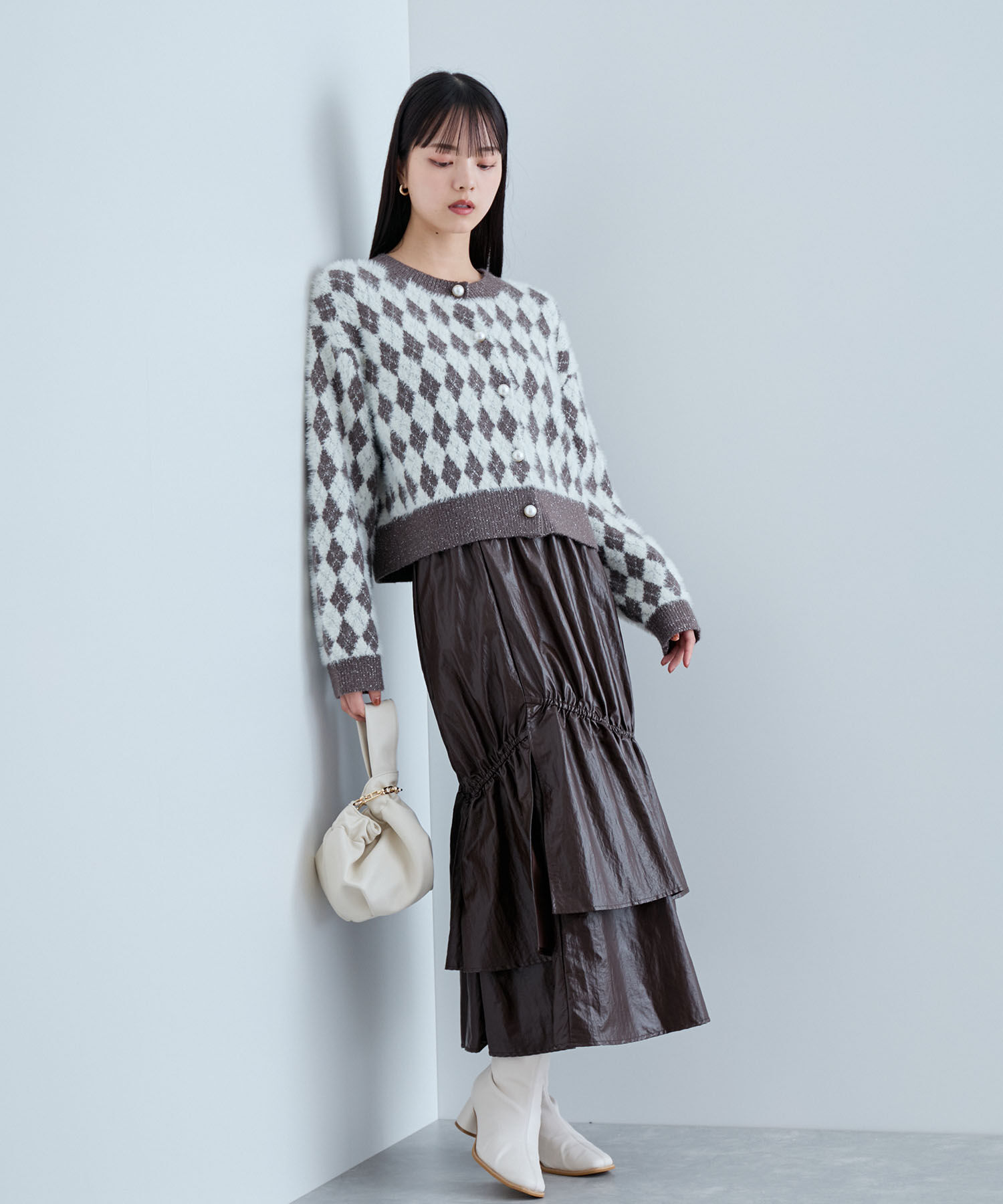 VIS「ミニアーガイル柄ビックパールボタンカーディガン」|カーディガン|