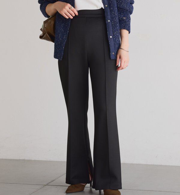  「ピンタックセミフレアーパンツ」|チノ|