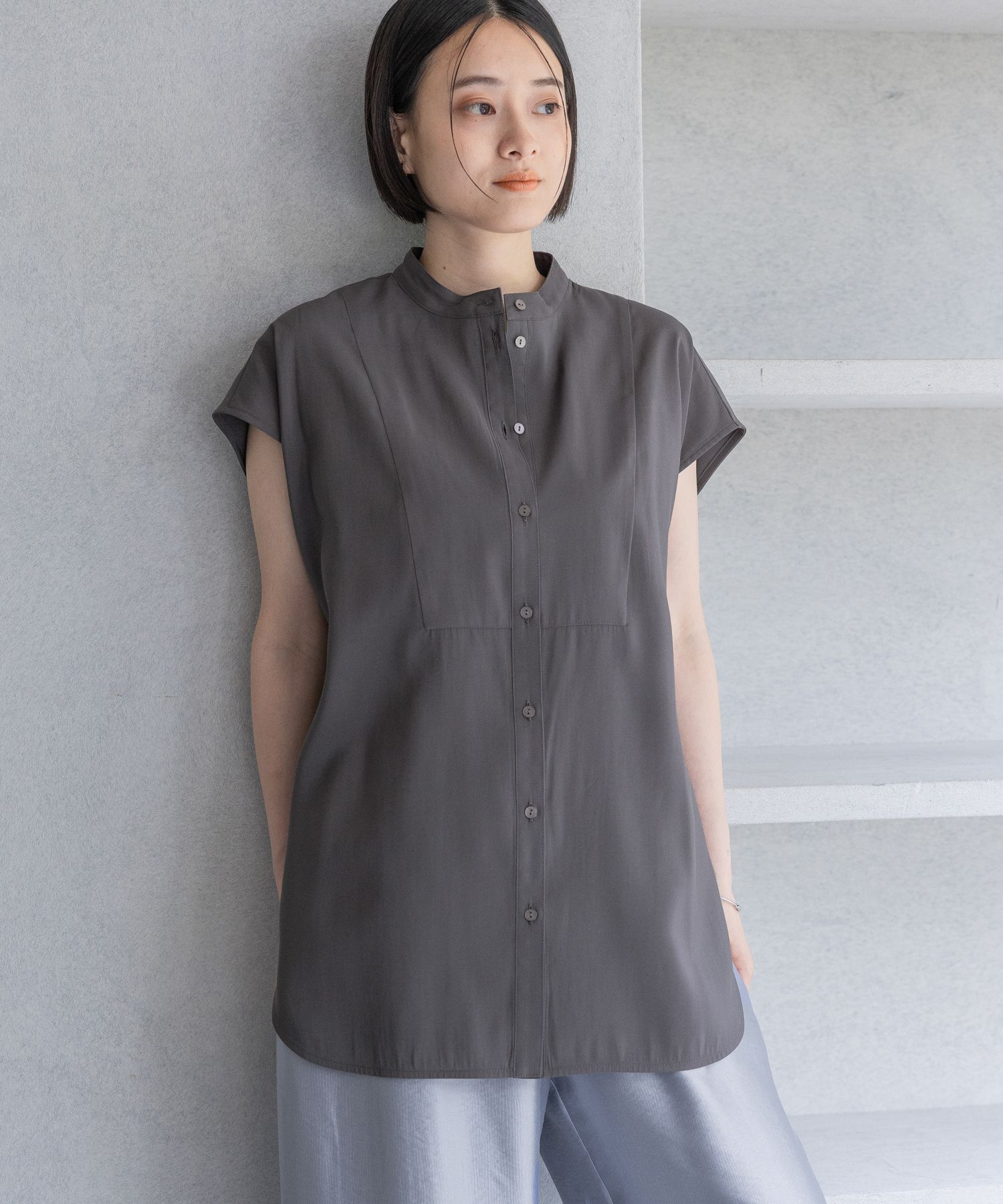 A part by 「ハイネックフレンチスリーブブラウス」|シャツ・ブラウス|チャコールグレー