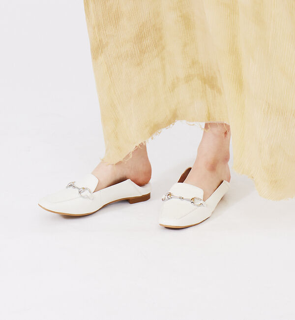 AU BANNISTER「バブーシュビットモカスクエアシューズ」|ローファー|