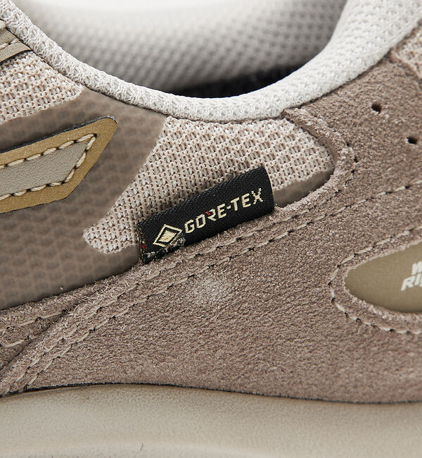 AU BANNISTER「●MIZUNO/ミズノ『Wave Rider &beta; GTX(ゴアテックス／防水)』」|スニーカー|