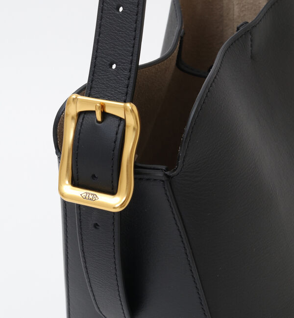 TIARA「【J&M DAVIDSON】ショルダーバッグ（LMQB-0XX-G）」|ショルダー・メッセンジャー|