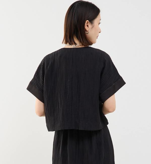 SOFFITTO「前ジップ縦プリーツショート丈ブルゾン」|ブルゾン・スタジャン|