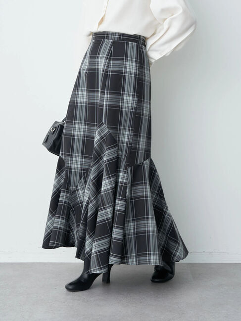 earth music&ecology「イレギュラーヘムチェックスカート」|スカート|チェック