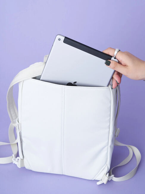 earth music&ecology「別注 GREGORY/イージーピージーデイXS W」|ハンドバッグ|