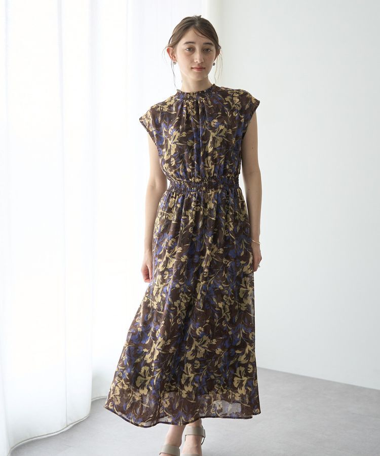 YECCA VECCA「シアージャガードフラワー柄ワンピース」|ワンピース|Brown