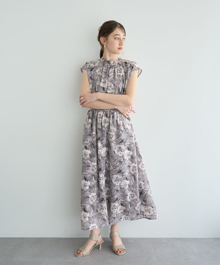 YECCA VECCA「シアージャガードフラワー柄ワンピース」|ワンピース|