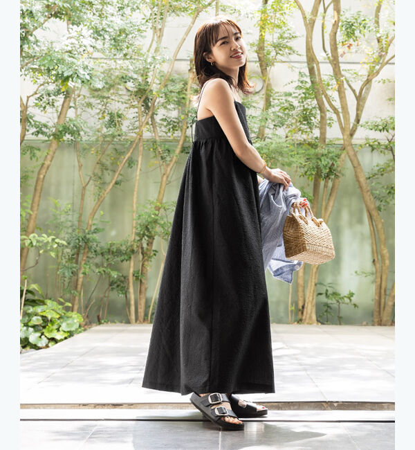 ur's「【春名亜美さんコラボアイテム】ふくれジャガードホルターキャミワンピース」|ワンピース|