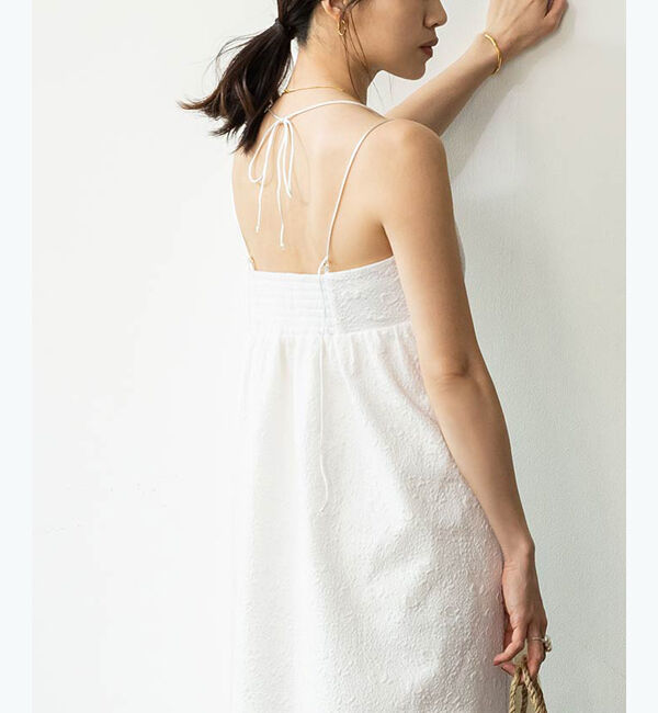ur's「【春名亜美さんコラボアイテム】ふくれジャガードホルターキャミワンピース」|ワンピース|