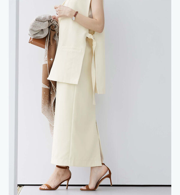 ur's「【星玲奈さんコラボアイテム】ハイウエストタイトスカート」|スカート|