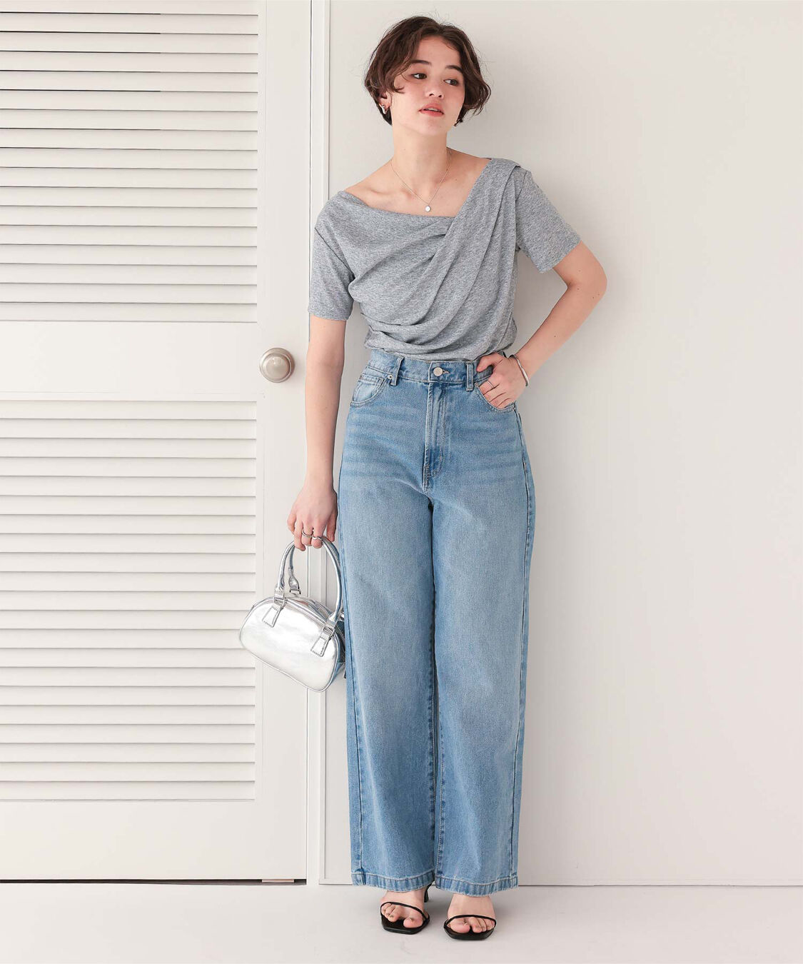 titivate「オフショルダーハーフスリーブTシャツ」|Tシャツ・カットソー|