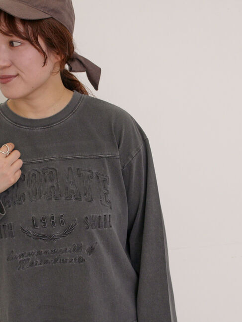 Samansa Mos2「ピグメント加工ロゴ刺繍ロングTシャツ」|Tシャツ・カットソー|