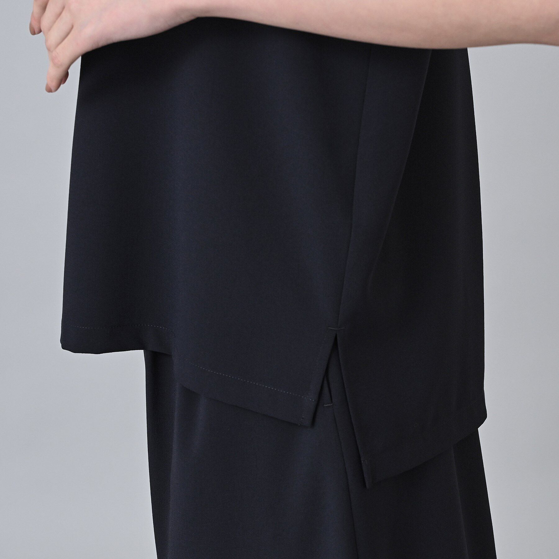 UNTITLED「【清涼感／夏も快適人気セットアップ】リラックスシルエット スキッパーブラウス」|シャツ・ブラウス|