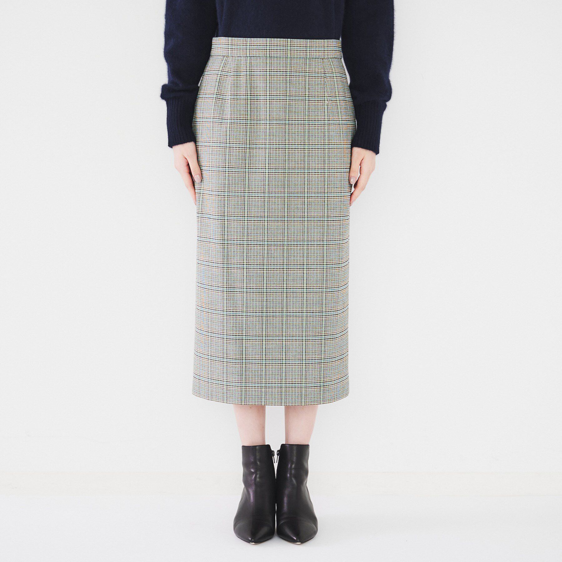 UNTITLED「【後ろウエストゴム/ストレッチ性/日本製】チェックナロースカート」|スカート|
