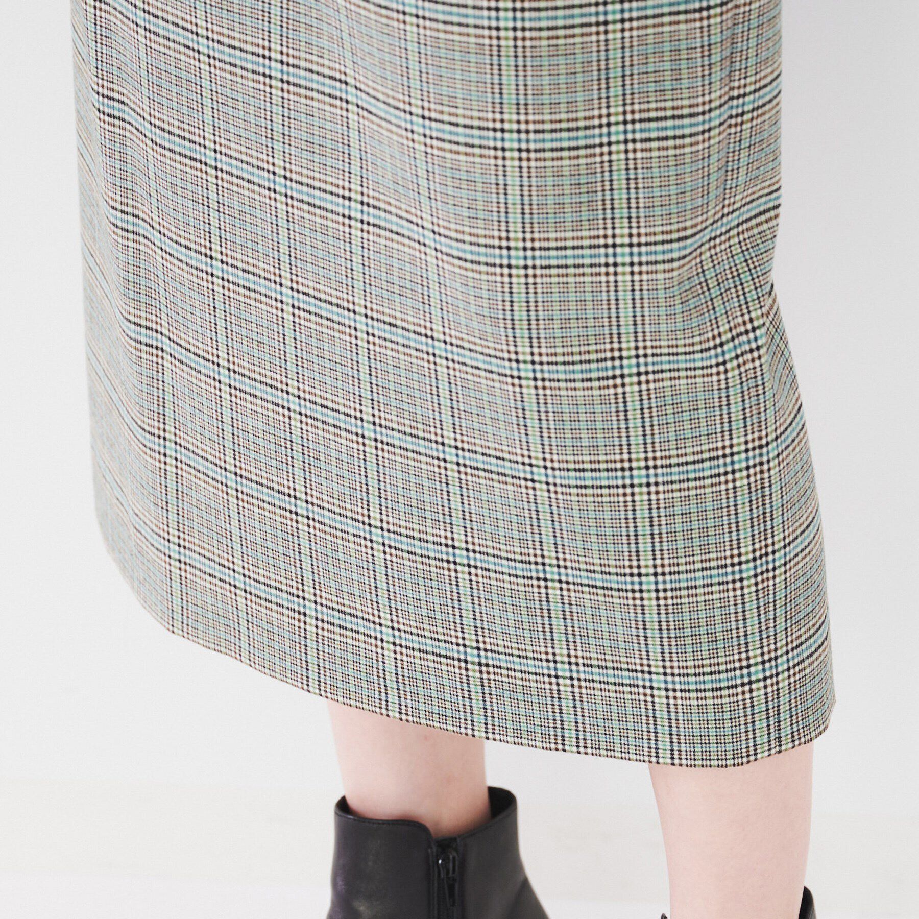 UNTITLED「【後ろウエストゴム/ストレッチ性/日本製】チェックナロースカート」|スカート|