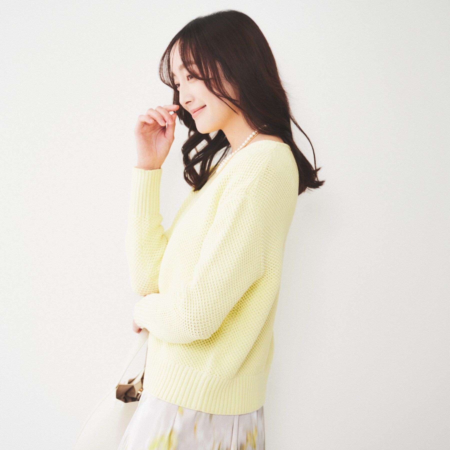 UNTITLED「【洗える/オンオフ使える】ファンシーヤーンVネックニット」|ニット・セーター|