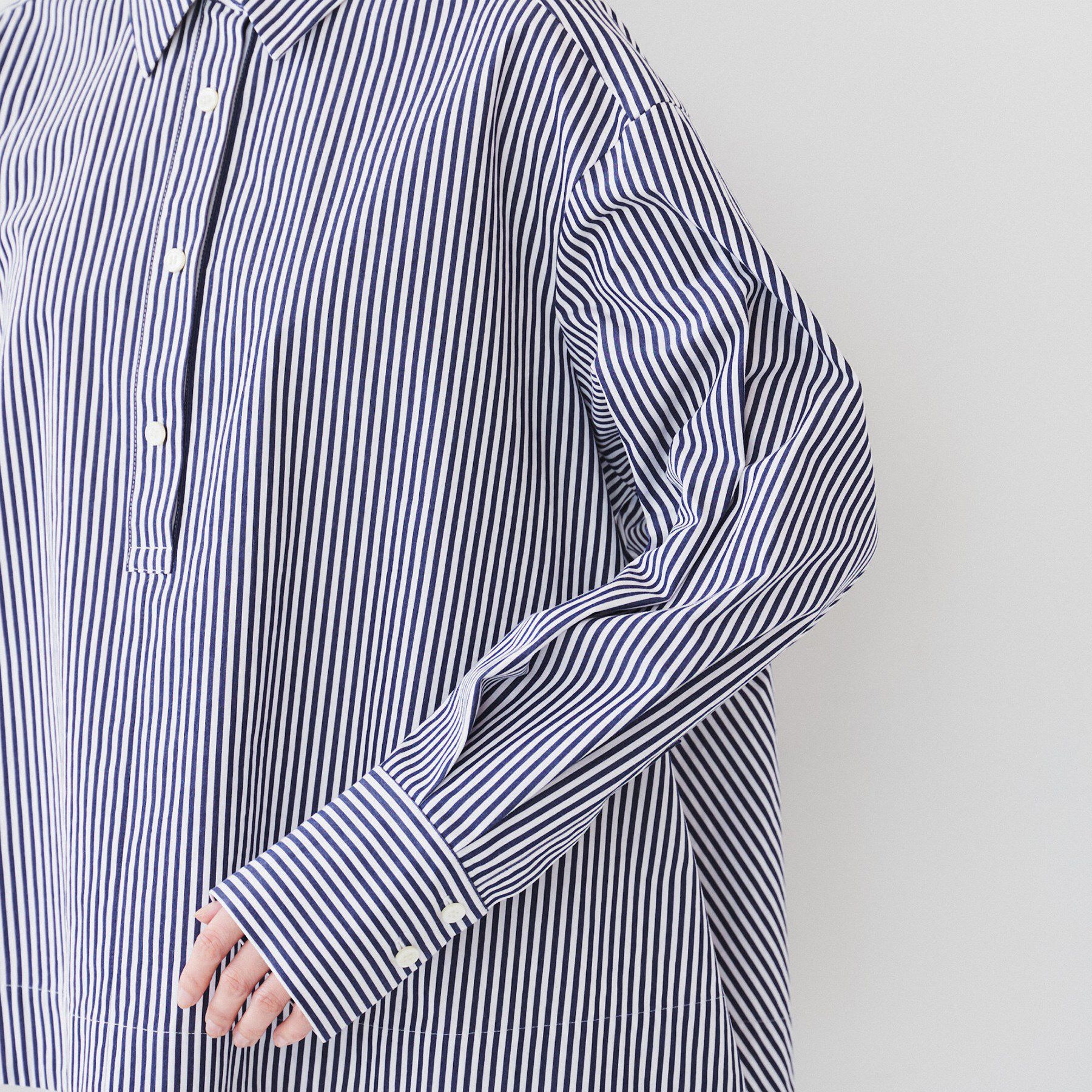 UNTITLED「【体型カバー】タイプライター テントシャツ」|シャツ・ブラウス|